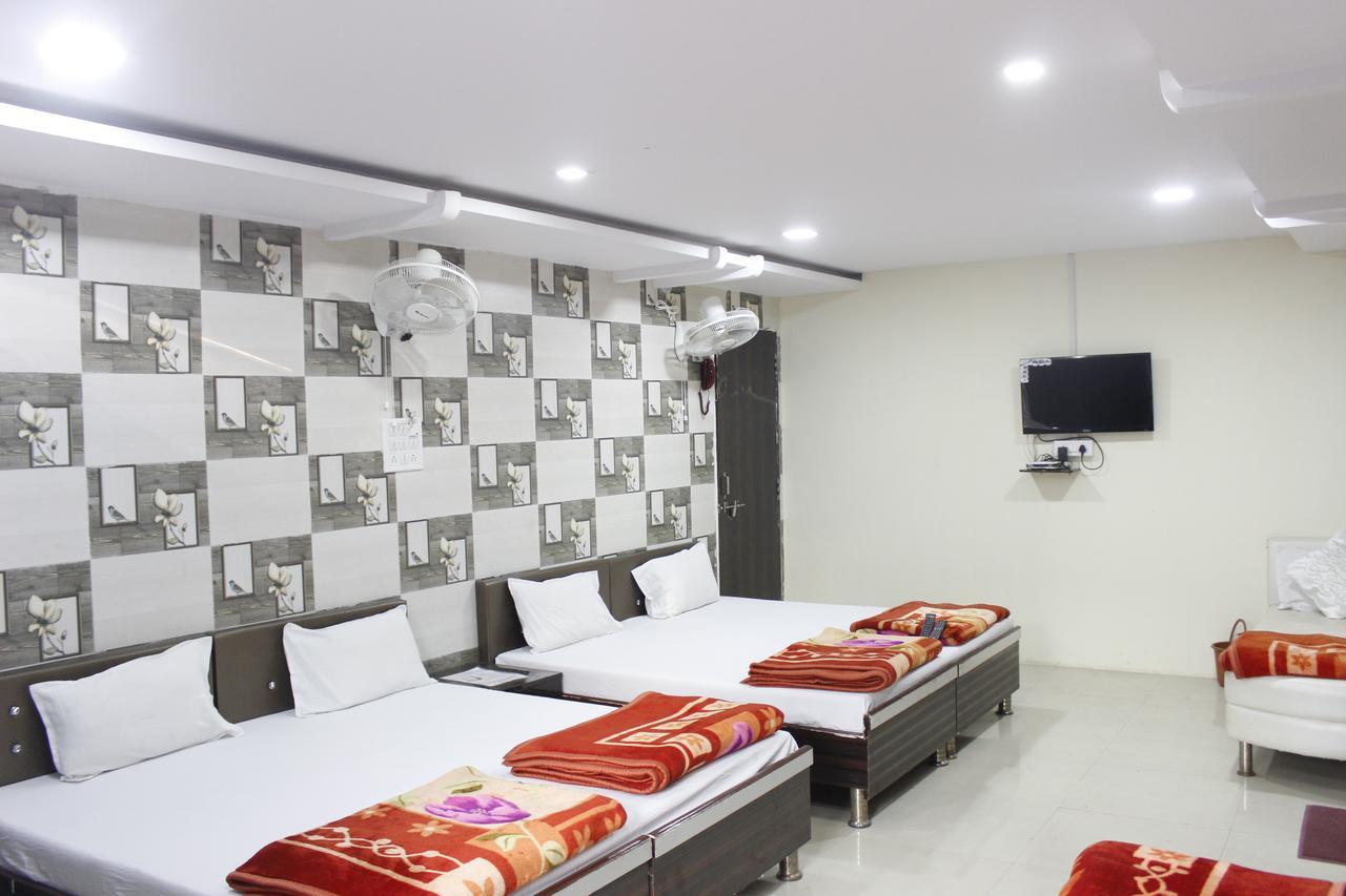 Hotel Shikhar Inn Ujjain Zewnętrze zdjęcie