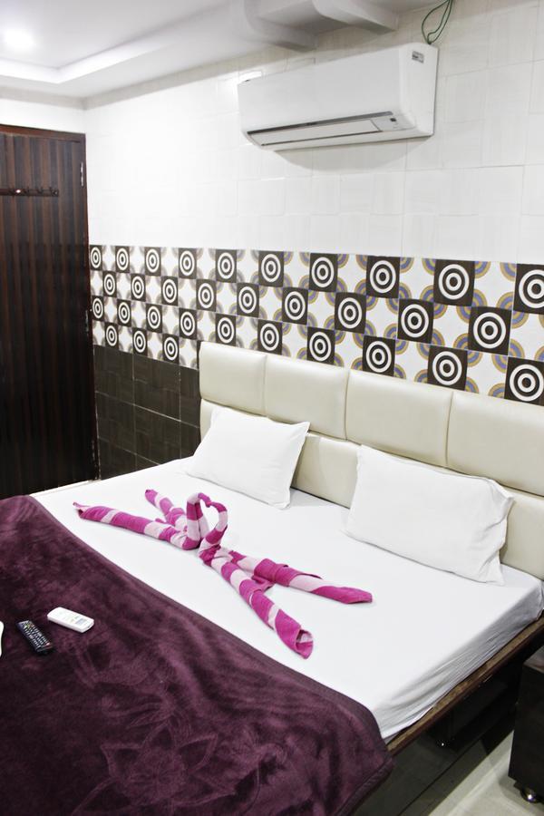 Hotel Shikhar Inn Ujjain Zewnętrze zdjęcie